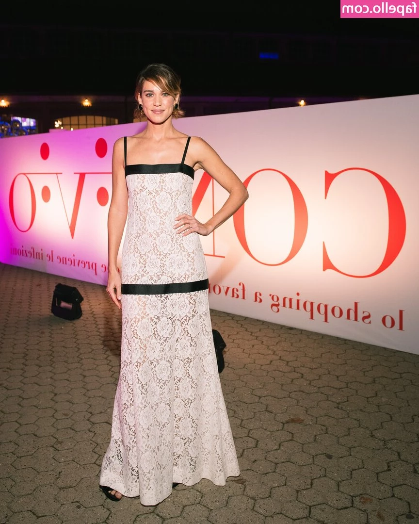 Matilda Lutz [ matilda-lutz ] - Otro recuerdo