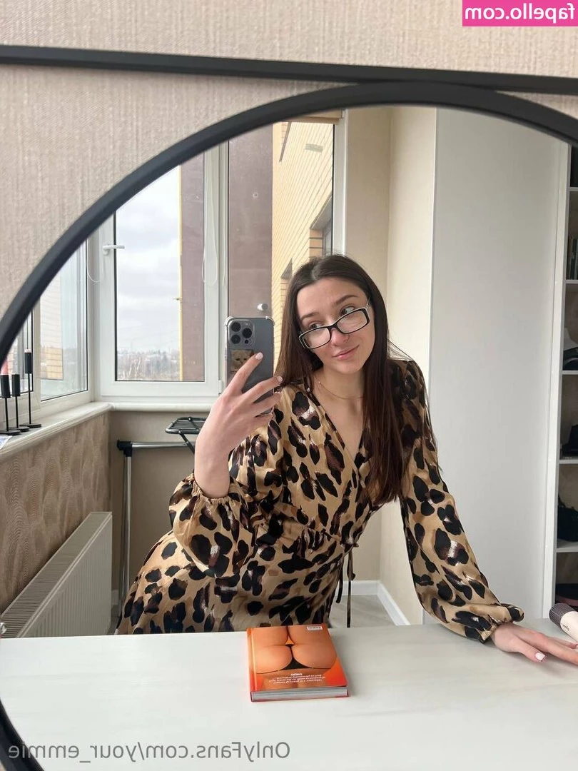 your_emmie [ your-emmie ] - Vid: 0040