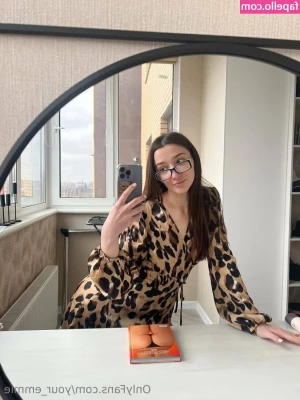 your_emmie [ your-emmie ] - Vid: 0040