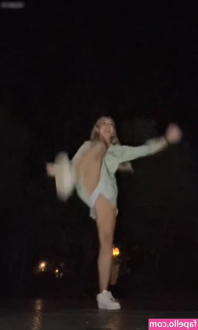 maxima_mclk [ maxima-mclk ] - who’s ur fav anime girly? 😁🖤😝