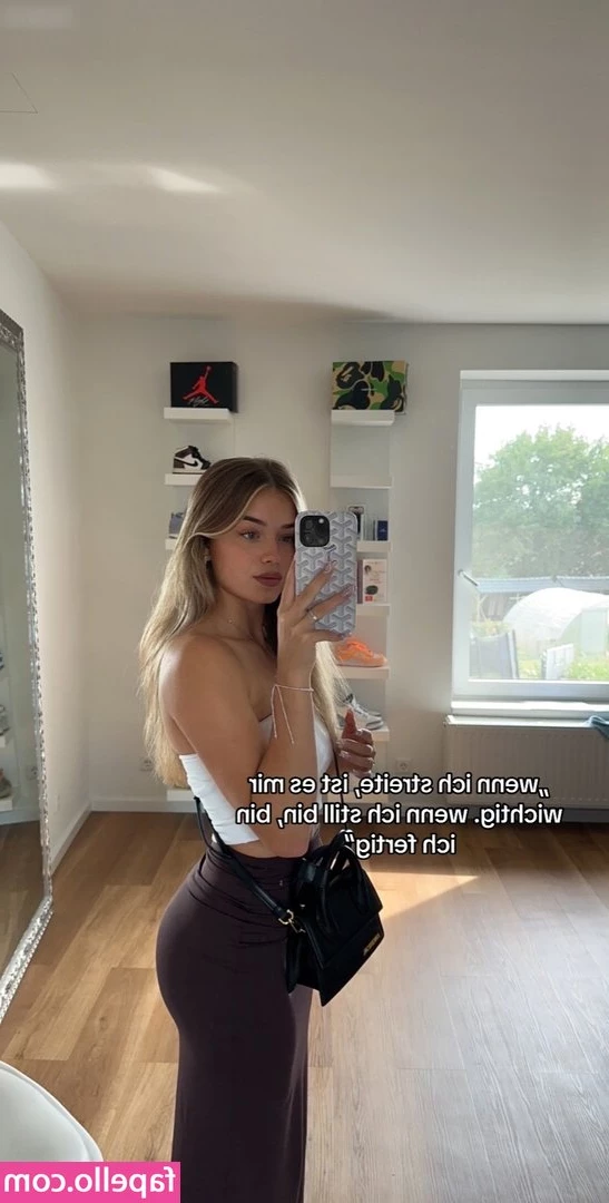 maxima_mclk [ maxima-mclk ] - Sneak Peek! And a couple photos of new Smelly Boot Interr0gation