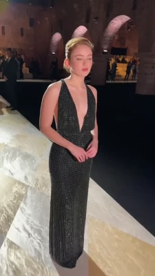 Sadie Sink [ sadie-sink ] - Question for you boys. Danny who was in some of my older videos has