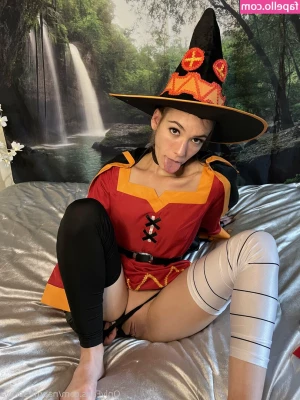 Naomi Soraya [ naomi-soraya ] - Should I make all your fantasies come true babe? 😛 Write me in my