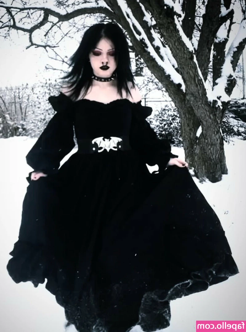 Lexislethal - Big oily bouncing booty 😉