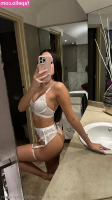 waifujennyy - Harley likes to wiggle and spank