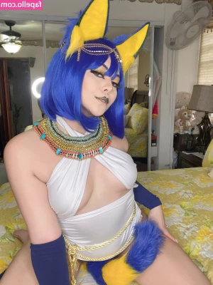 natylikespizza - denim shorts and crop tops  subscribe  onlyfans