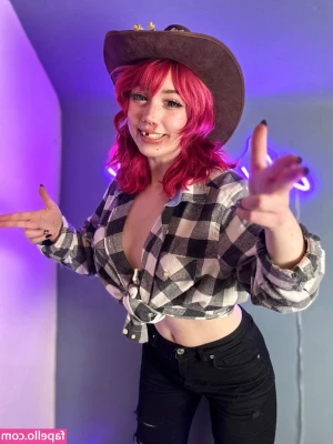 Toothlessteddie - Do you enjoy watching me suck on things? Yes you do naughty boy