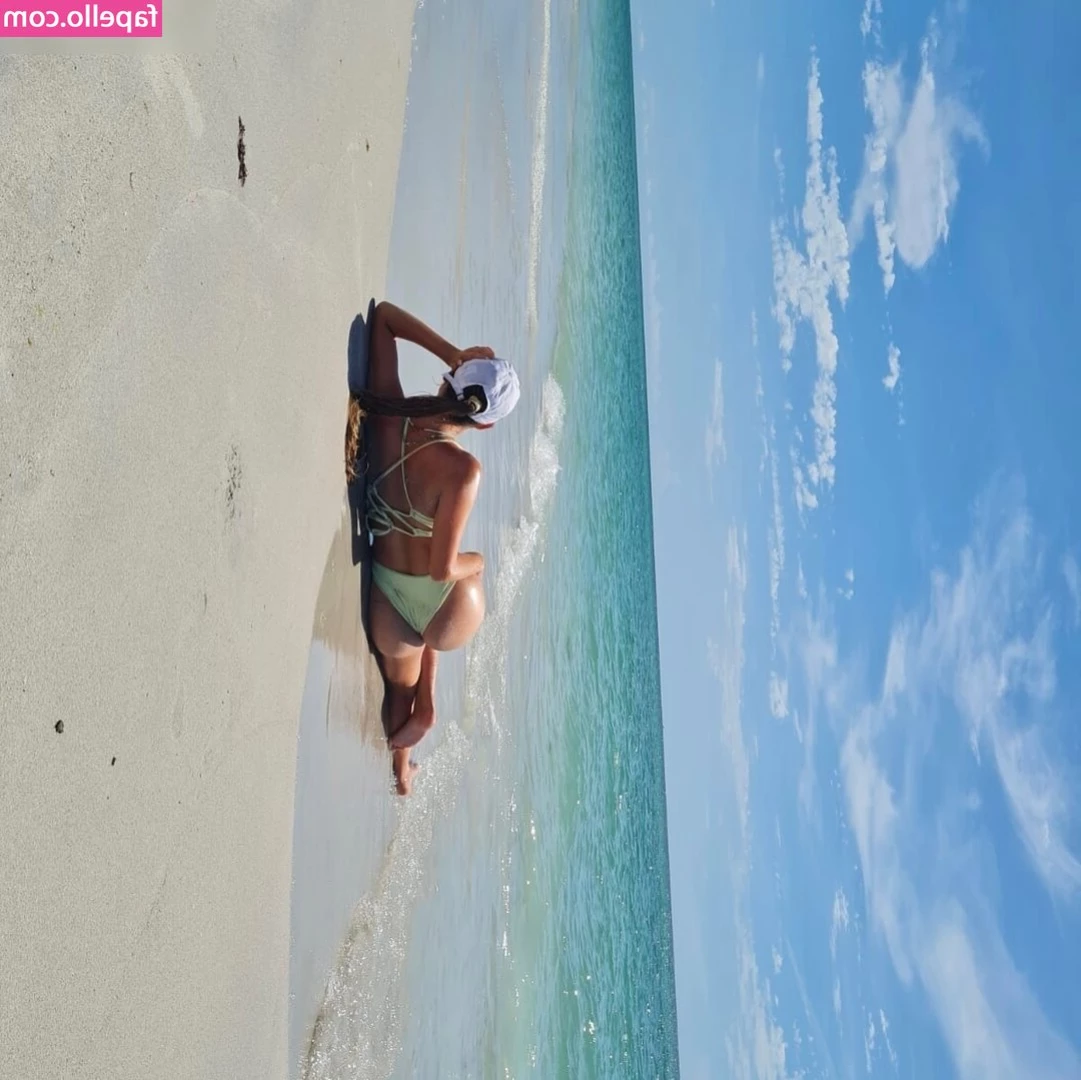 Jsgrx - You re nothing but a drone  Nothing but a slave to My soles  Nothing