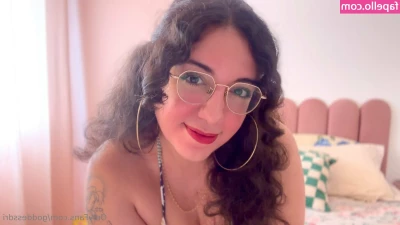 goddessdri - Giving you a little taste of my new ass