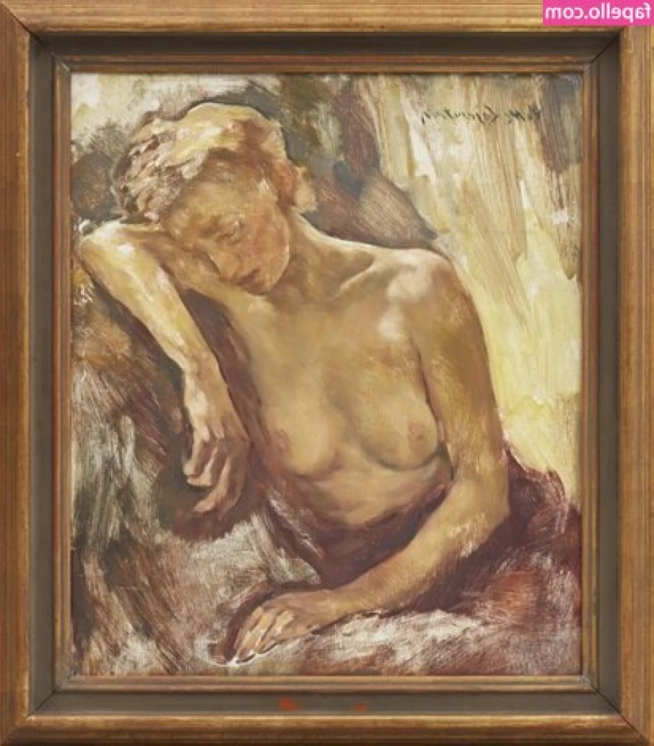 Madeleine - Serving up cheeks this fine Wednesday morning