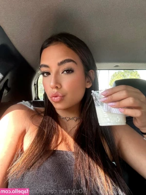 Lauraa.rodriguez [ lauraa-rodriguez ] - from the side   good morning