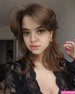 Daria Aref [ daria-aref ] - Start your week Fabulous with me:)