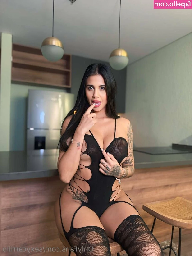 sexycarrillo - I want to taste your lips