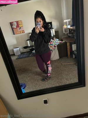baby_bell_cheesie [ baby-bell-cheesie ] - Where s my feet lovers