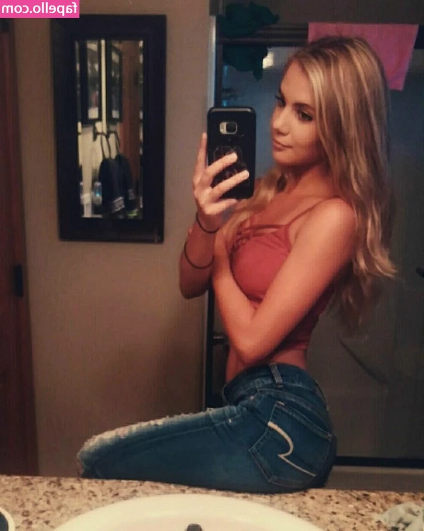 Kayseeray - Bent over for you