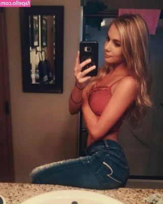 Kayseeray - Bent over for you