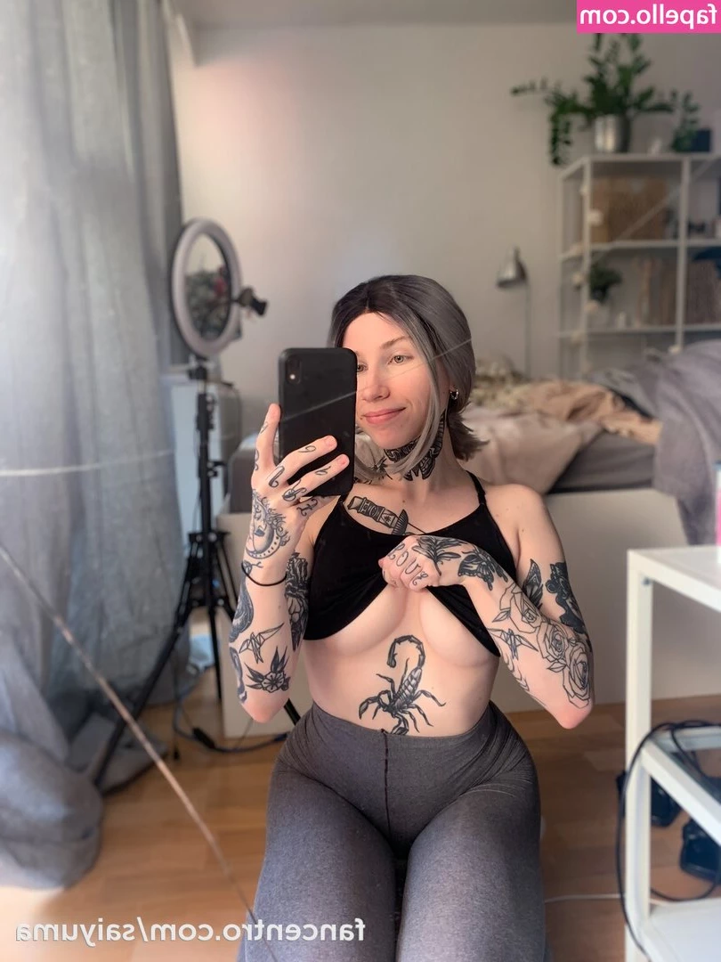 InkedSophie - Monday is moneyday but also momday amp  I m her favorite step son