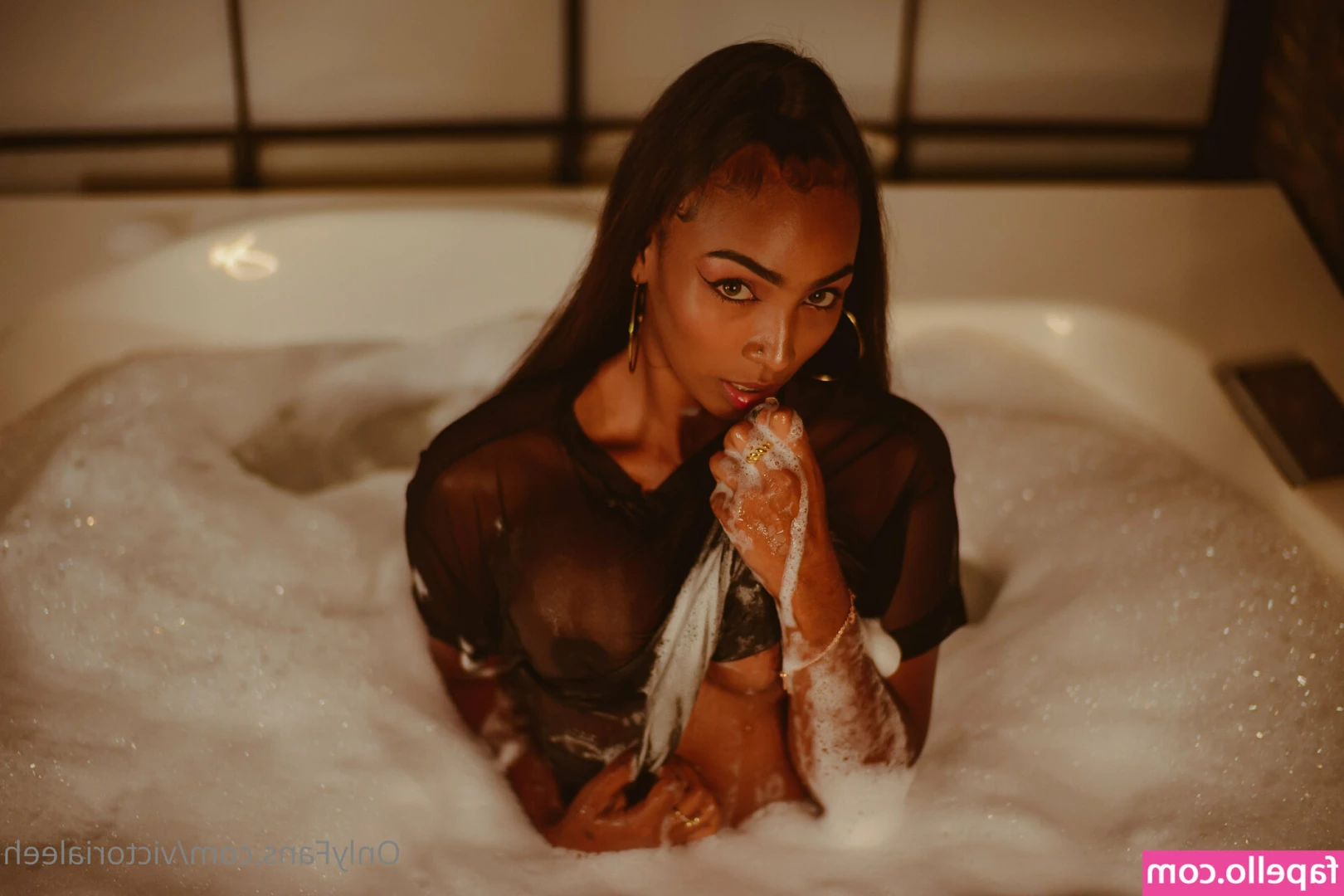 Victoria Lee [ victoria-lee ] - You asked for them and here it is    Fall in love with my feet  my