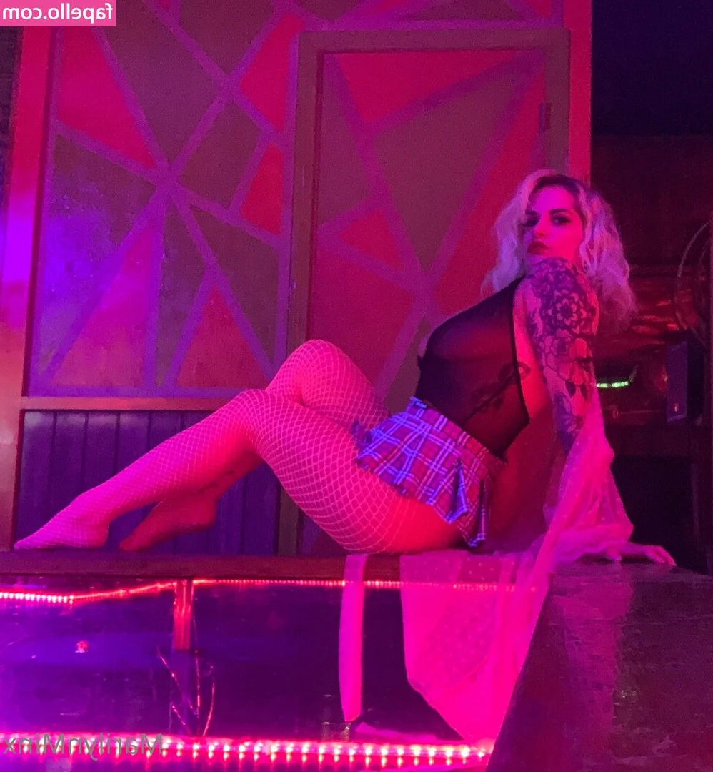 marilynminxfree - Hope you re not against having a pet