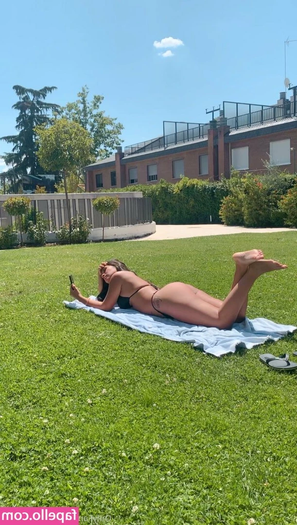 solangepstn - #cocktease #footfetishnation #mikaylamiles #bigfeet #mikaylamiles