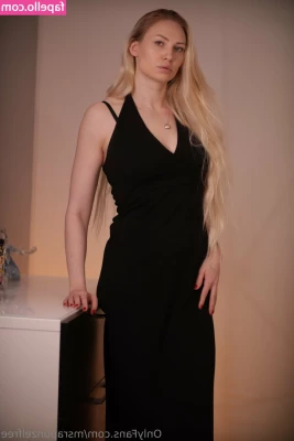 msrapunzelfree - Have any of you wanked over me at work ?? Like if your shy but have ,