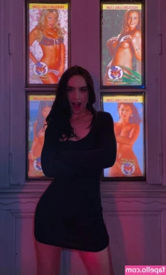 Julia Román [ julia-roman ] - AMAZING CUMSHOT    YOU CAN MAKE ME GROW EVERY DAY    LIKE  COMMENT