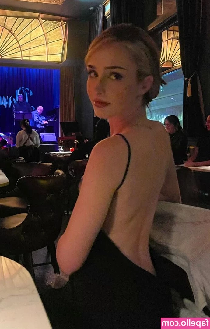 Julia Román [ julia-roman ] - contact me for more content