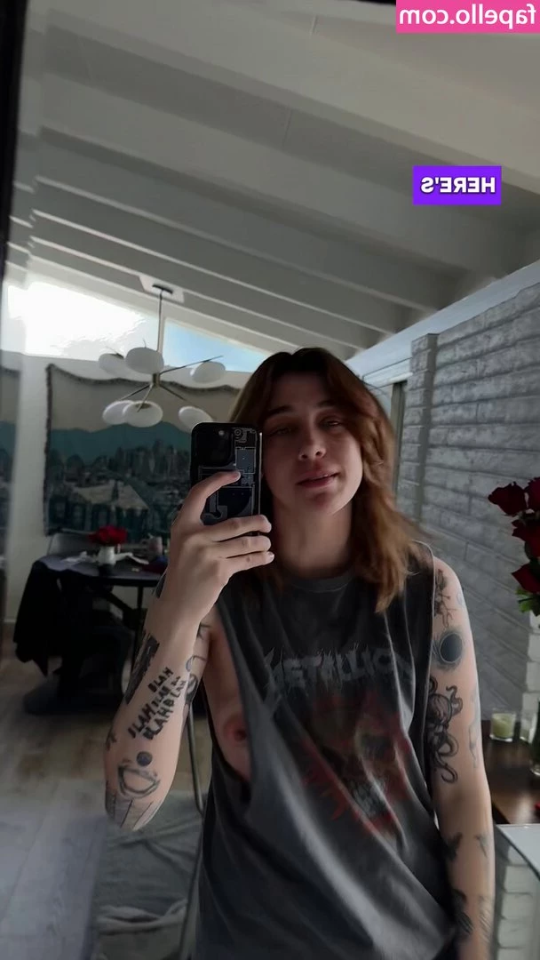 Onlyjayus [ onlyjayus-1 ] - White Girl Twirk Round 2