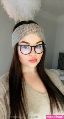 withladymaryfree [ withladymaryfree-1 ] - I’m just a really horny girl