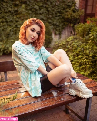 Anni Theduck [ anni-theduck ] - #BTS in Budapest. Sexy and naked video