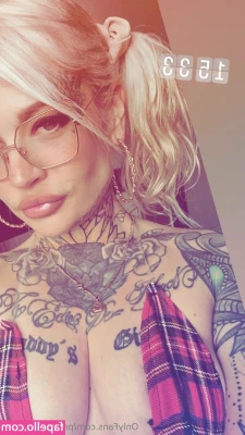 queen.sade.free [ queen-sade-free ] - Check those DMs for a hot video and lil fun bundle just sent your