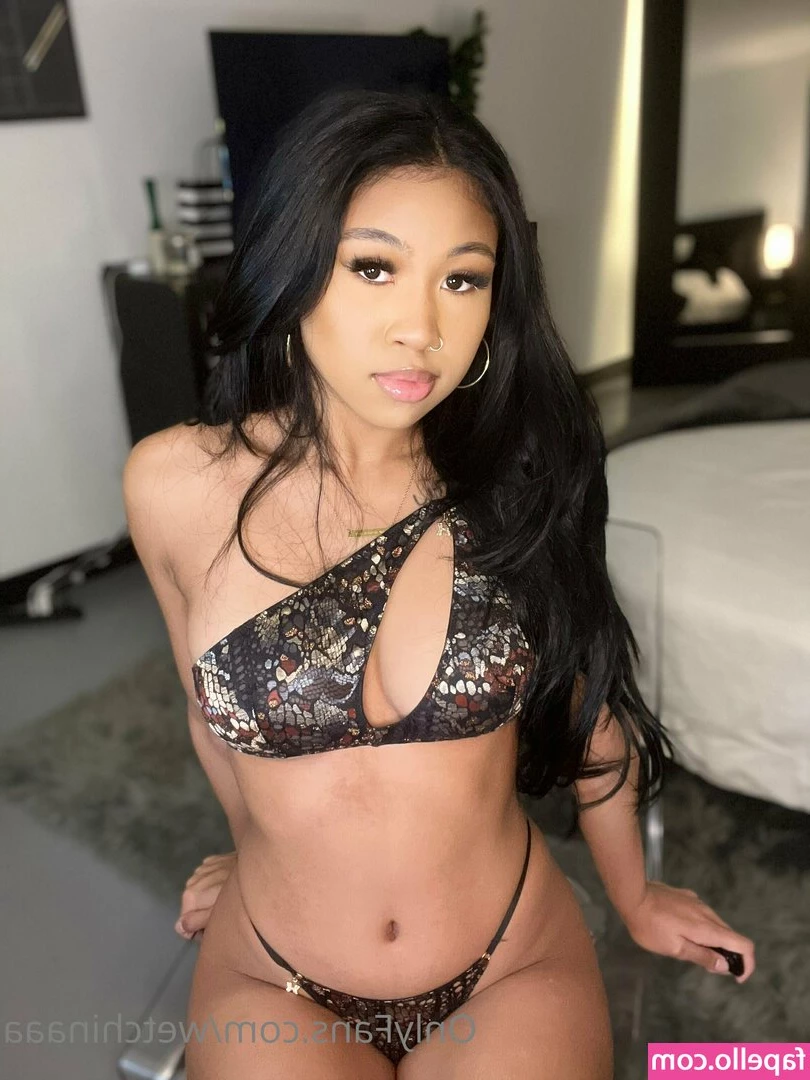 Wetchinaaa - I get off on you getting off on me- Halestrom