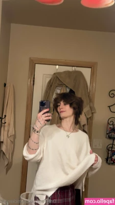 b.mckenzie [ b-mckenzie ] - I'm proud to show you my brand new boobies, SO happy ❤️