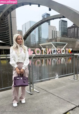 Elsa Jean [ elsa-jean-51 ] - Happy Saturday!