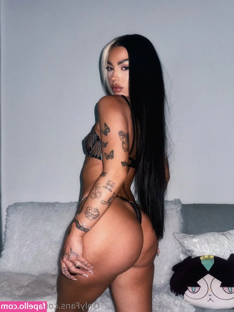 Sophiarz - I’ve been sick on and off for like a month but ima get back to