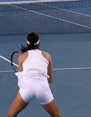 Emma Raducanu [ emma-raducanu ] - not quite fishnets, but still wishing you a happy friday :)