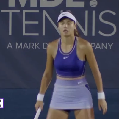 Emma Raducanu [ emma-raducanu ] - mommy christmas  3