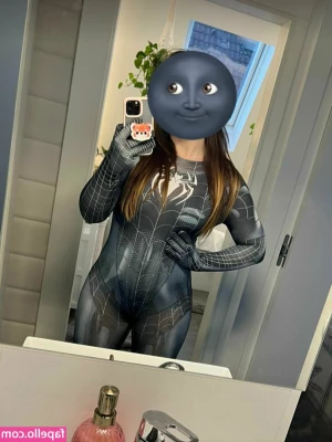 Missrage - An exploration of my squishy  soft body