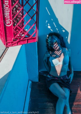 free_mal_x_butcher [ free-mal-x-butcher ] - This is my toy. and I am your toy.