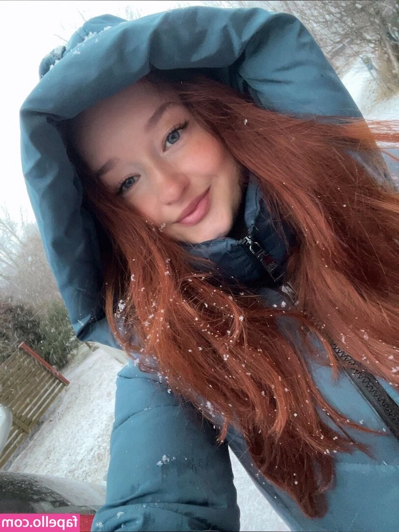 Elle Mae [ elle-mae ] - G O O D   MORNING   DADDY      how can I please you this morning