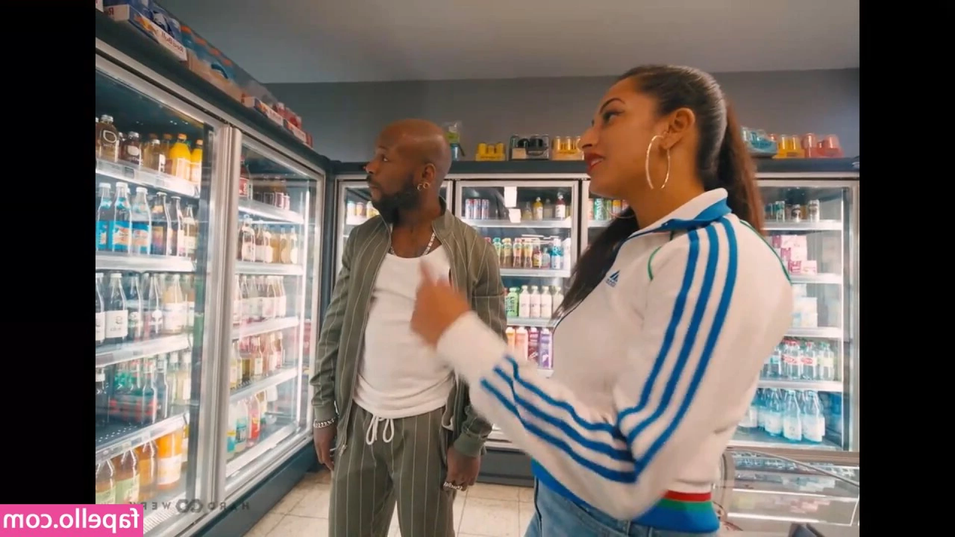 Kali Sudhra [ kali-sudhra ] - My ASSHOLE is sooo tight.. do u think u can fit👀