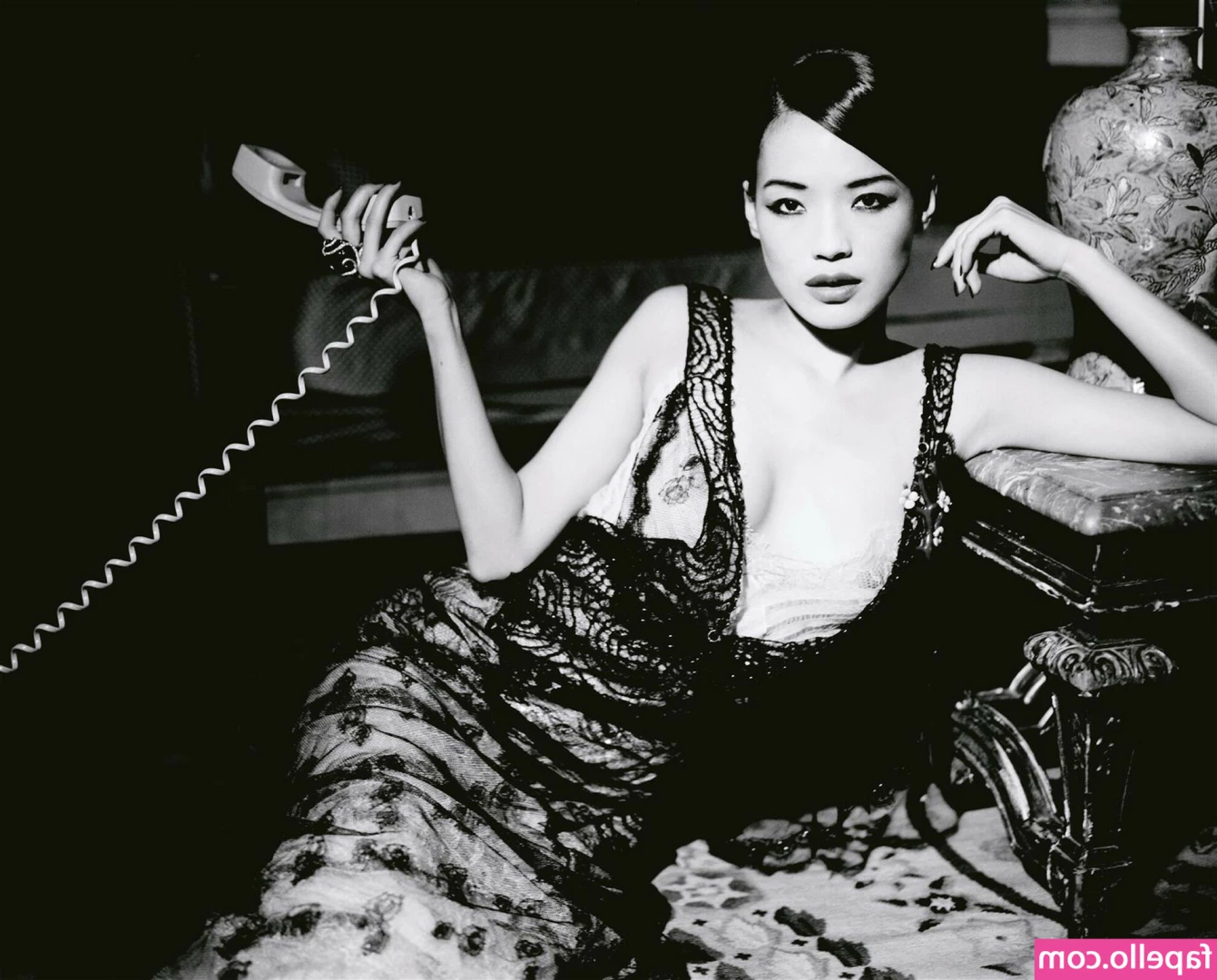 Shu Qi [ shu-qi ] - 낮엔 덥고 저녁엔 쌀쌀하고