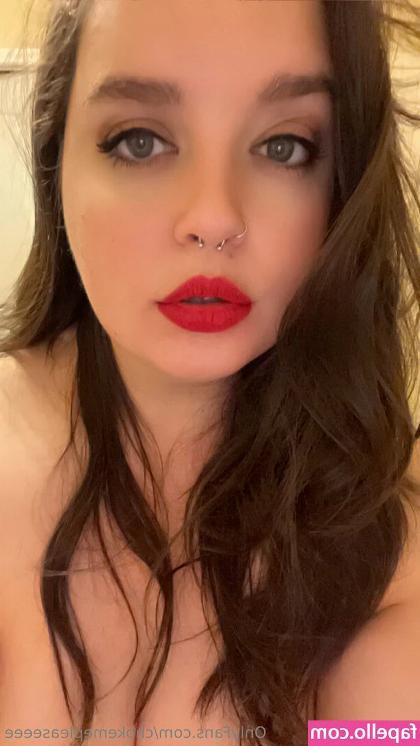 chokemepleaseeee [ chokemepleaseeee-1 ] - Wet Wednesday!!!!! Check your DMs for 3 back to back squirts!!!  This