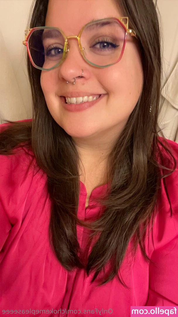 chokemepleaseeee [ chokemepleaseeee-1 ] - Hope everyone is having a good weekend comment below what you would