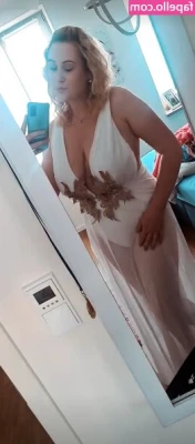 Celina Grimm [ celina-grimm ] - Sexy dancing   topless of course