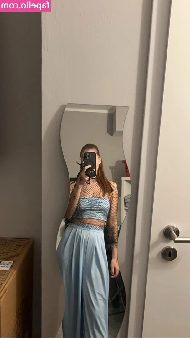 Tinelilnumb - Una paja más