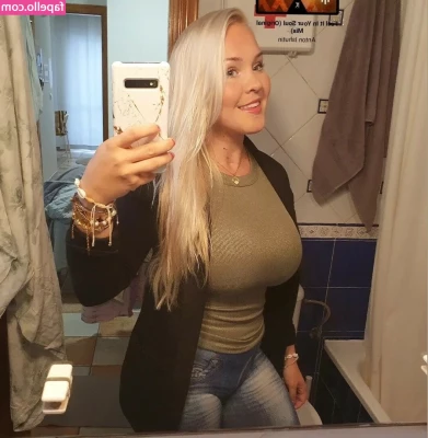 Emilia Linden [ emilia-linden ] - Searching for a heart of gold