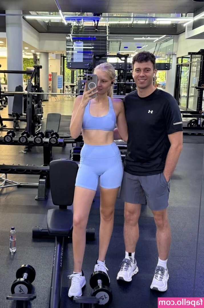 Juliet Small [ juliet-small ] - PRETTY MARY  amp  DOLL HOLE  https onlyfans com nuartofche