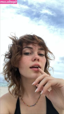 Oona Laurence [ oona-laurence ] - Oops     hehehe  maybe I should do more of these