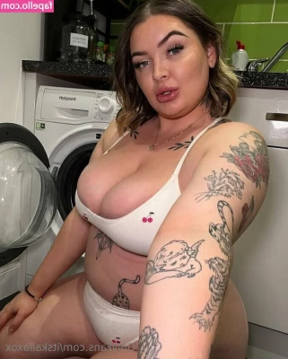 itskailaxox - Some goofy clips of me talking dirty in my customer service voice 🤣